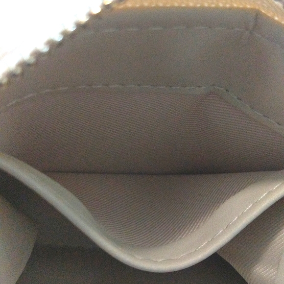 Mango Small Women's Quilted Card Wallet - Picture 6 of 8